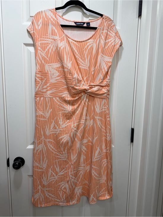 Lands' End Dresses & Skirts - Lands' End Peach and White Knot-Front Midi Dress